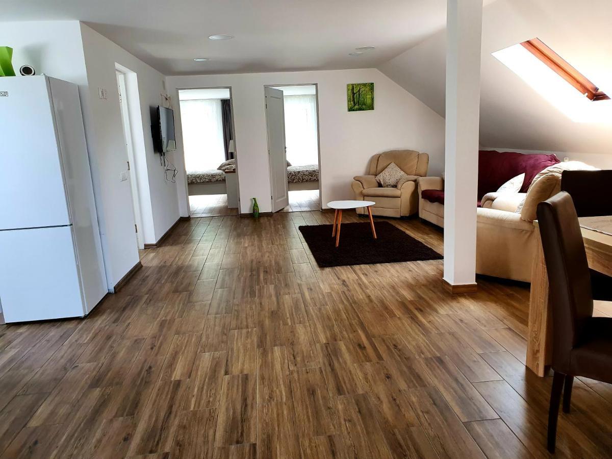 Twins Apartments סובאטה מראה חיצוני תמונה