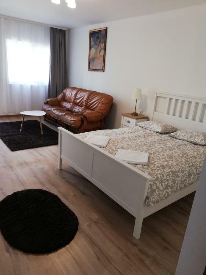 Twins Apartments סובאטה מראה חיצוני תמונה